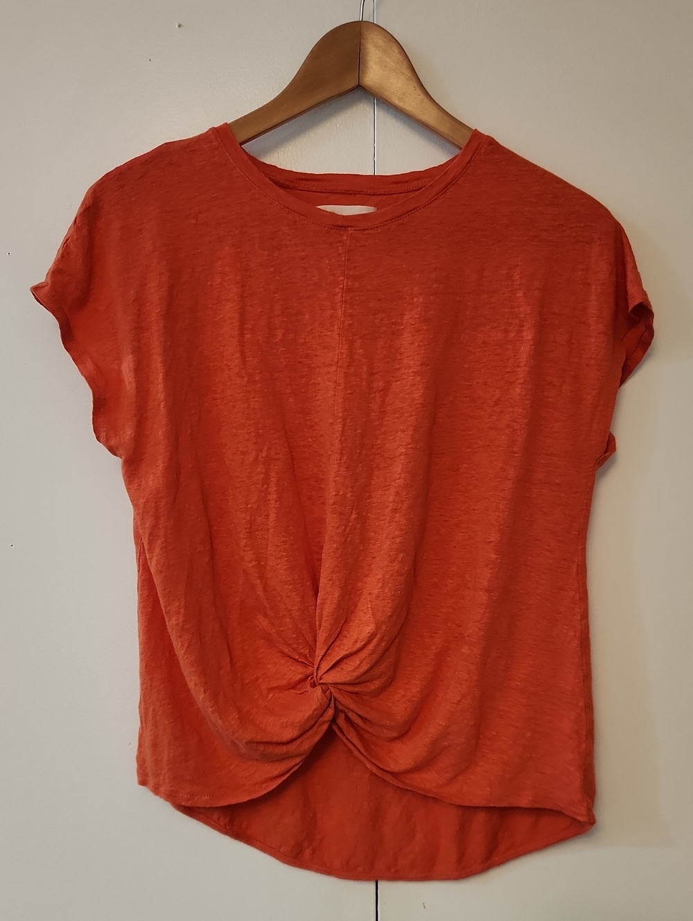 LOFT Linen Tshirt (M)